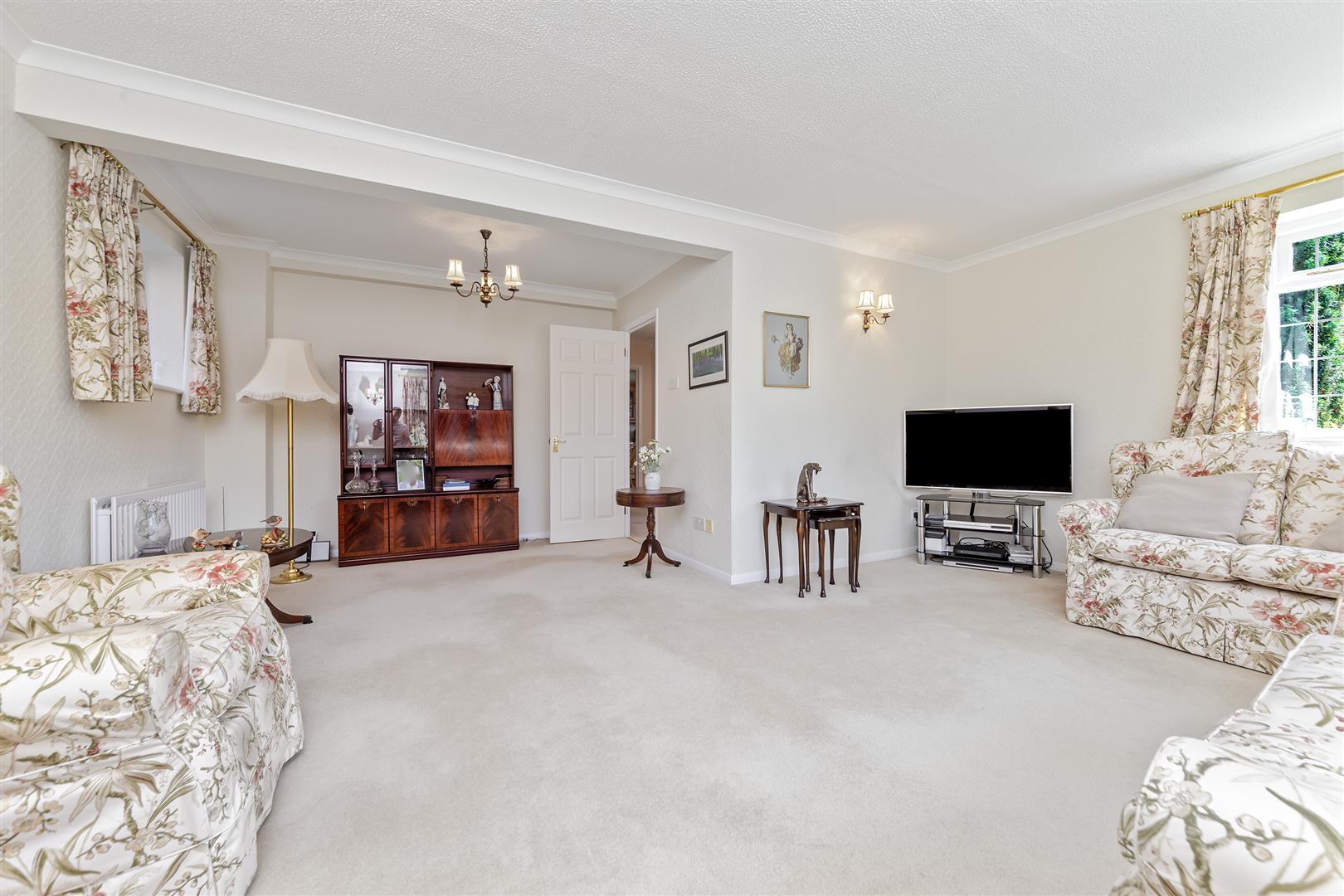 Beech Way, Wheathampstead, St. Albans - photo 5